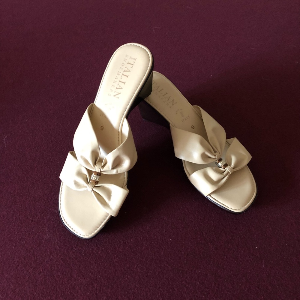 Italian Shoemakers Women’s size 9 sandal